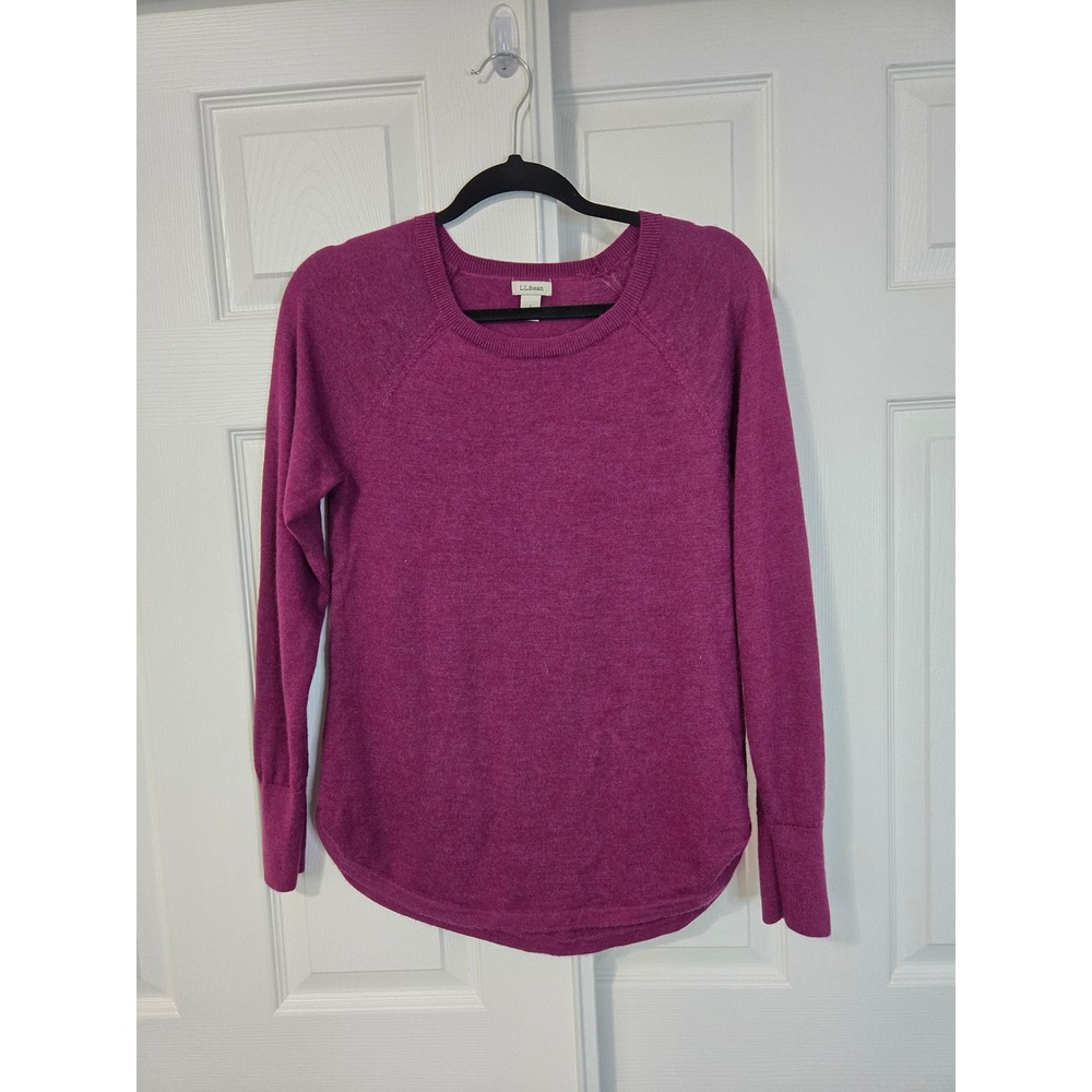 LL Bean Womens Magenta Purple 100% Merino Wool Curved Hem Sweater Small S